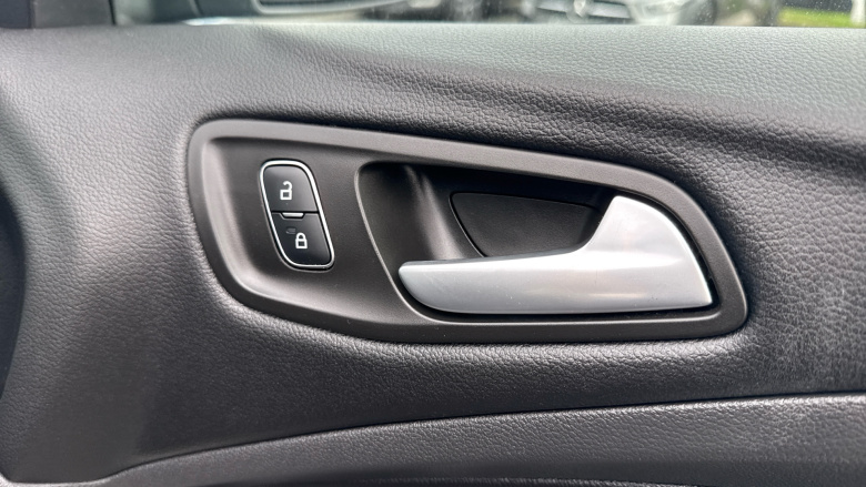 Ford Kuga 2.0 TDCi 180 ST-Line Edition 5dr Diesel Estate